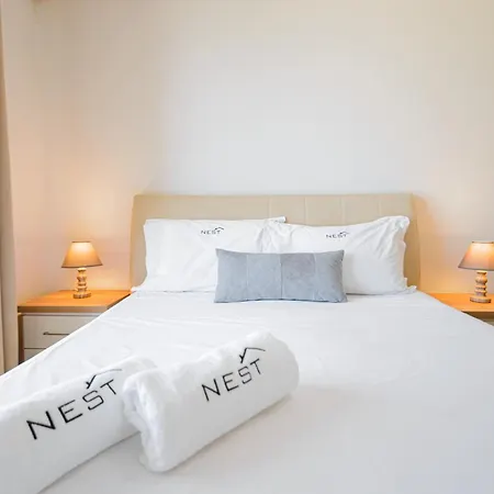Poseidon Nest - 2Br, 360 Sea View, Office, Pool