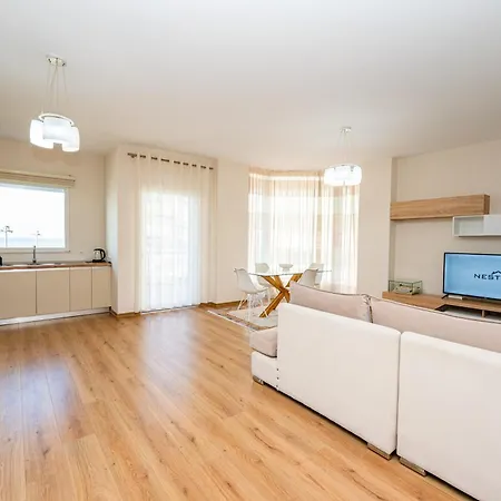 アパート Beachfront 2Br Apartment Panoramic Sea View Office ドゥラス