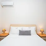 Poseidon Nest 2br Panoramic Sea View Office