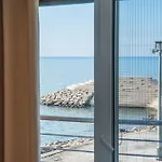 Poseidon Nest 2br Panoramic Sea View Office *