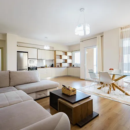 شقة Poseidon Nest - 2br, 360 Sea View, Office, Pool دراس