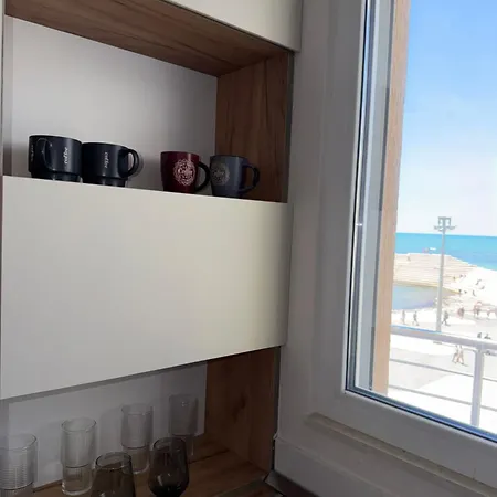 Beachfront 2br Panoramic Sea View Office * Durrës