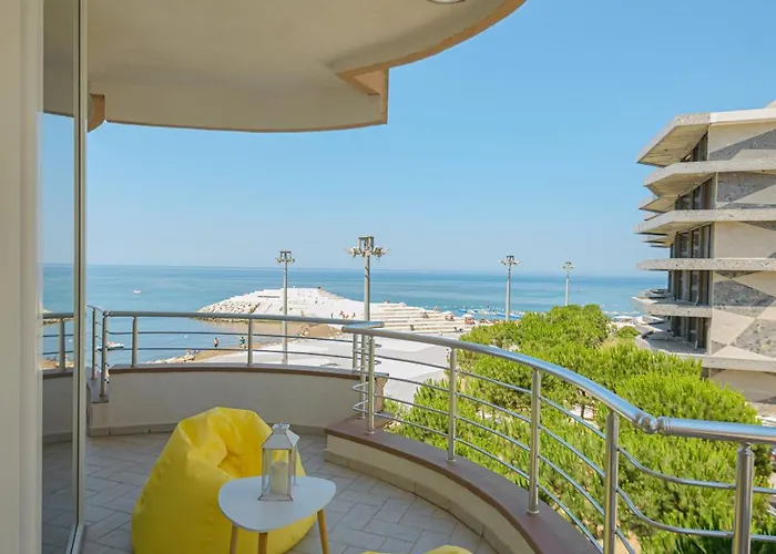 公寓 Poseidon Nest - 2br, 360 Sea View, Office Durrës