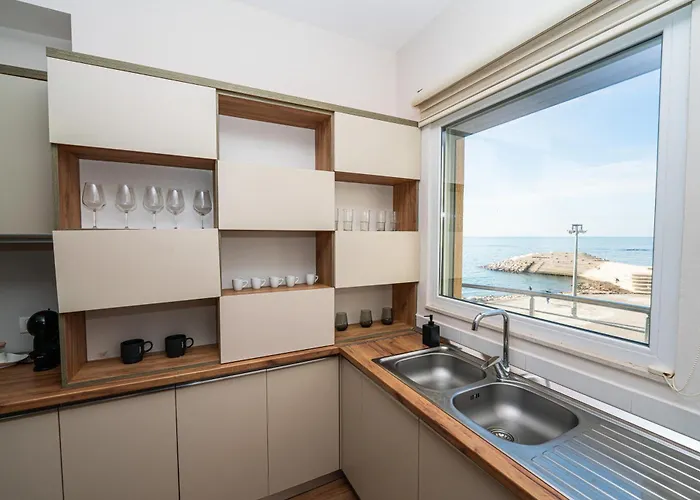 Poseidon Nest - 2br, 360 Sea View, Office Durrës
