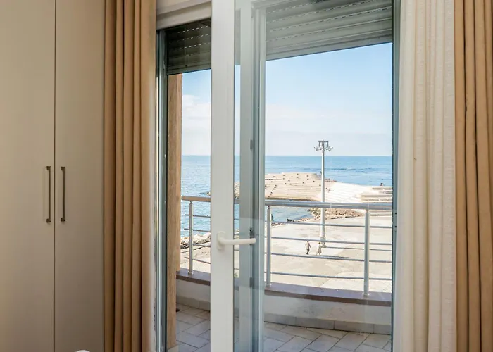 Poseidon Nest - 2br, 360 Sea View, Office *