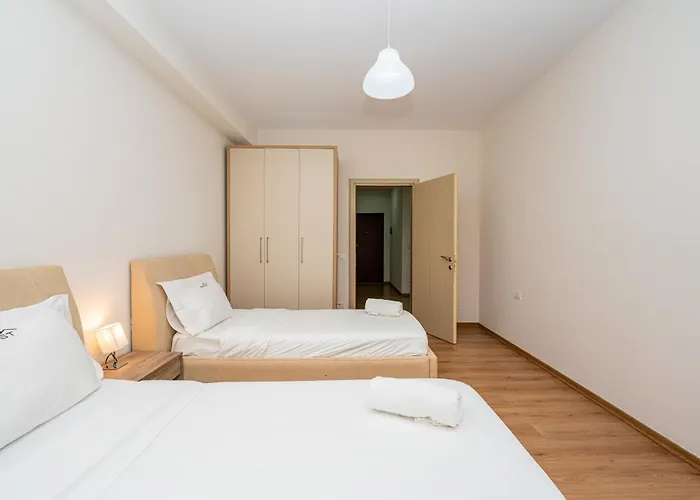 Poseidon Nest - 2br, 360 Sea View, Office * Durrës