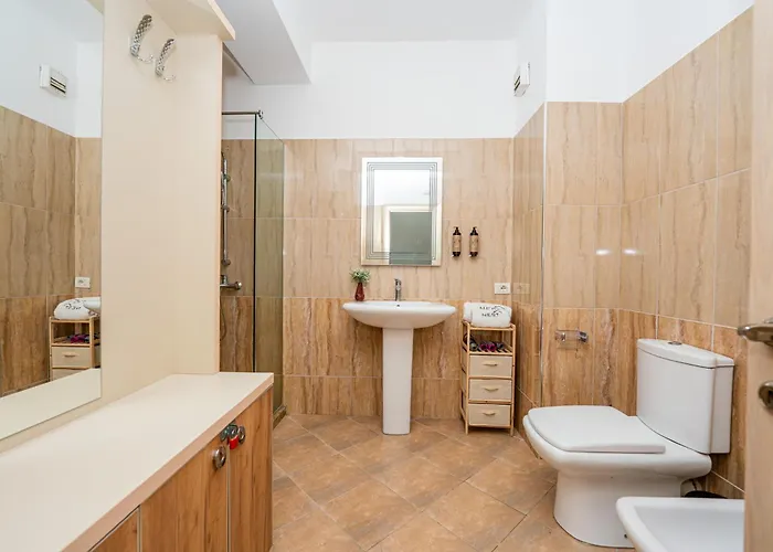 Poseidon Nest - 2br, 360 Sea View, Office 公寓