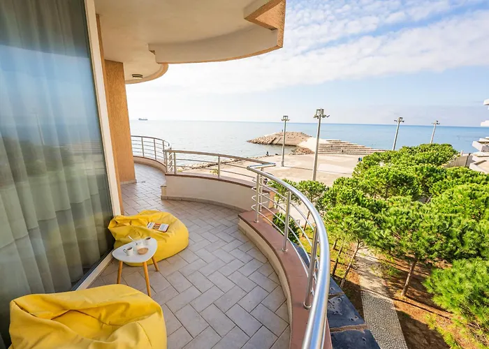 公寓 Poseidon Nest - 2br, 360 Sea View, Office Durrës